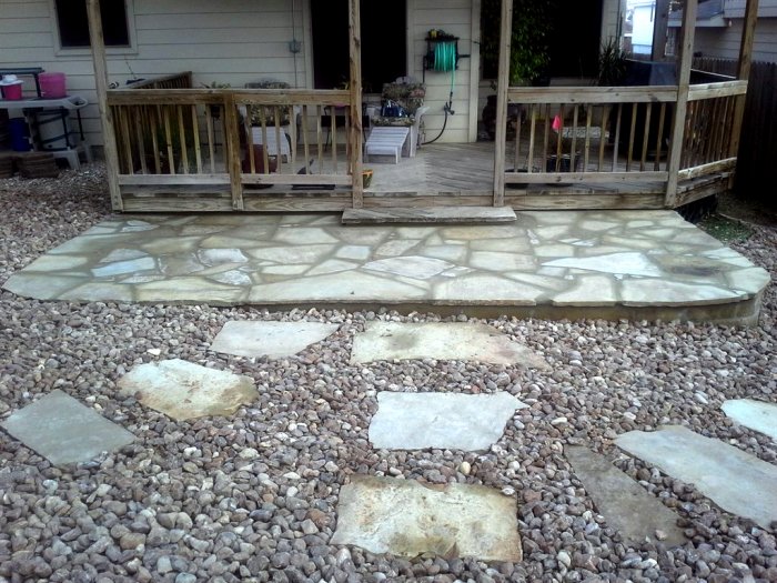 What Are Common Flagstone Prices? Angie's List